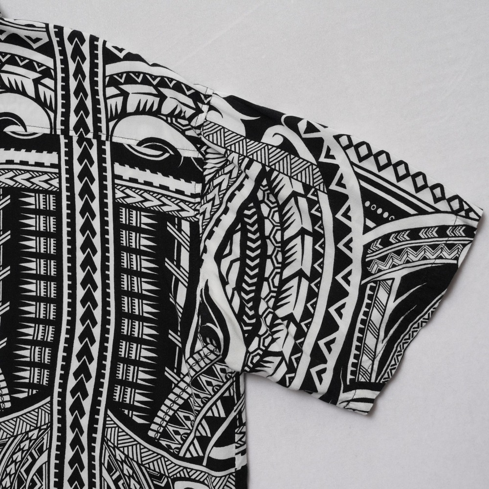 Hula Bay Aloha Shirt Mens XL Black White Polynesian Tribal Rayon Short Sleeve - Picture 15 of 16